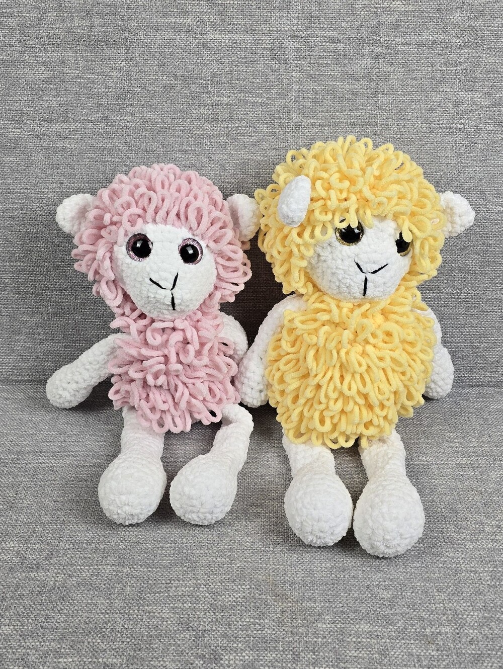 Set Of 2 Amigurumi Crochet Loopy Yarn Sheep